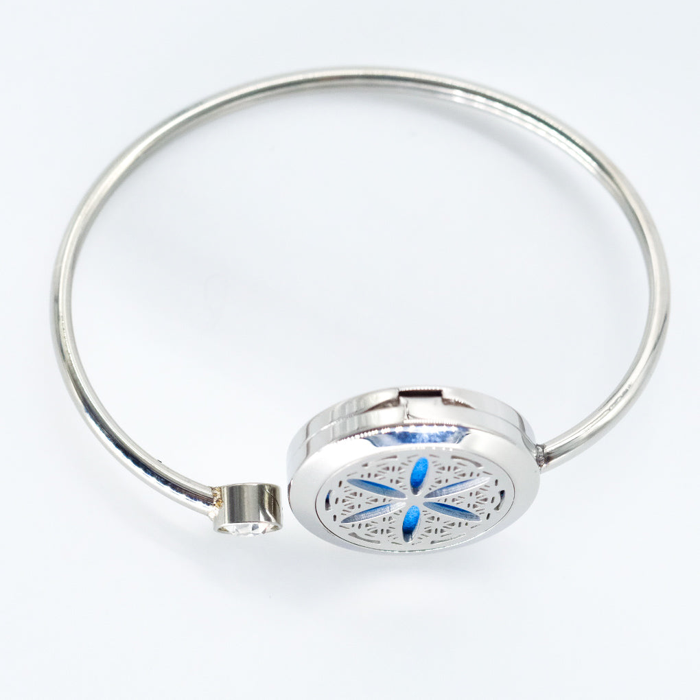 Essential oil diffuser bracelet in 316L stainless steel