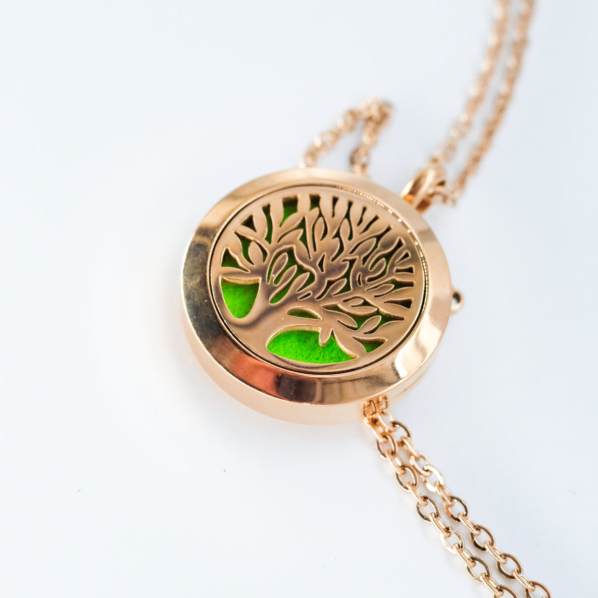 Collier d'aromathérapie rond en acier inoxydable