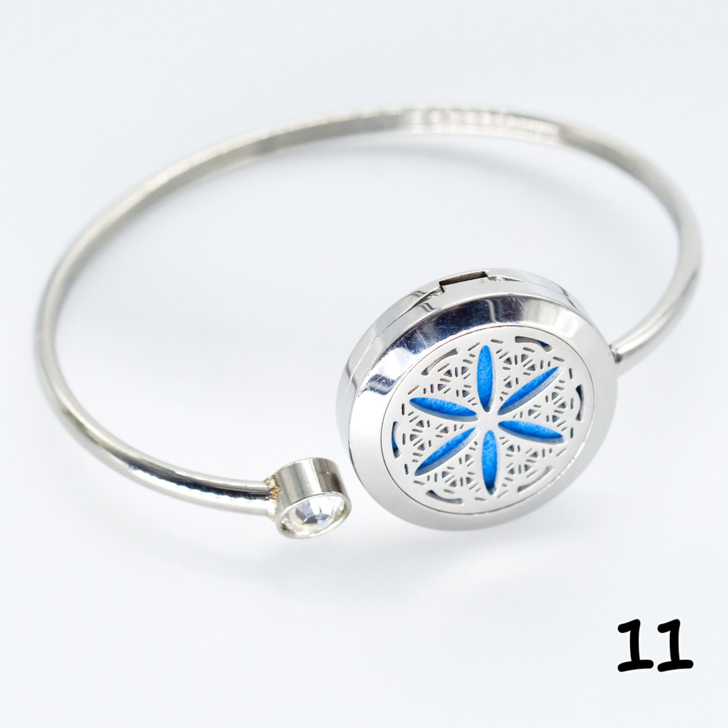 Essential oil diffuser bracelet in 316L stainless steel