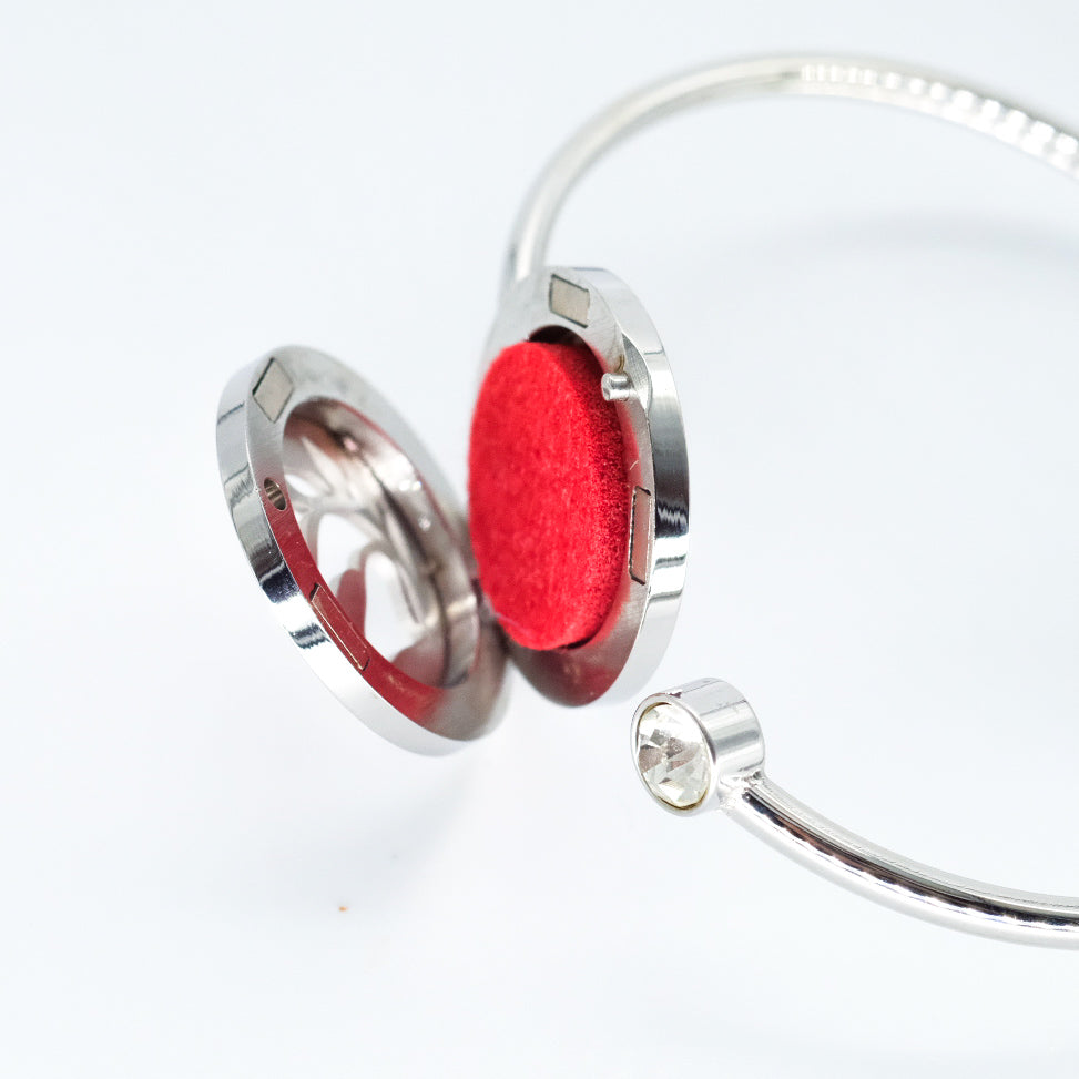 Essential oil diffuser bracelet in 316L stainless steel