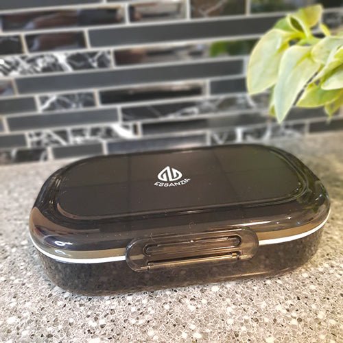 Vitamin box with 6 compartments