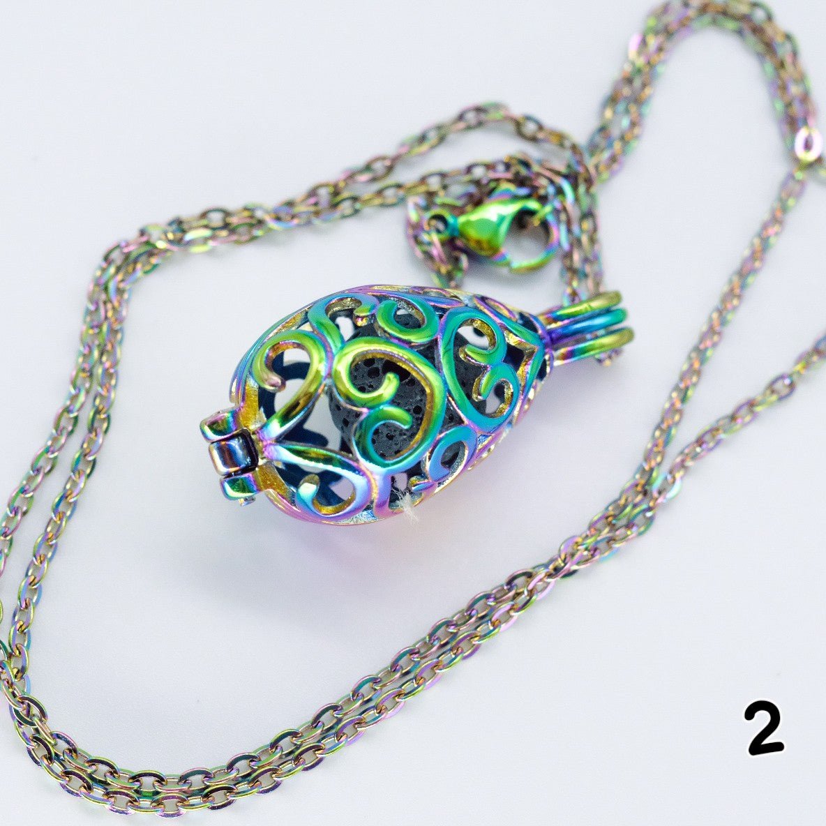 Collier d'aromathérapie goutte d'eau en acier inoxydable et pierre de lave