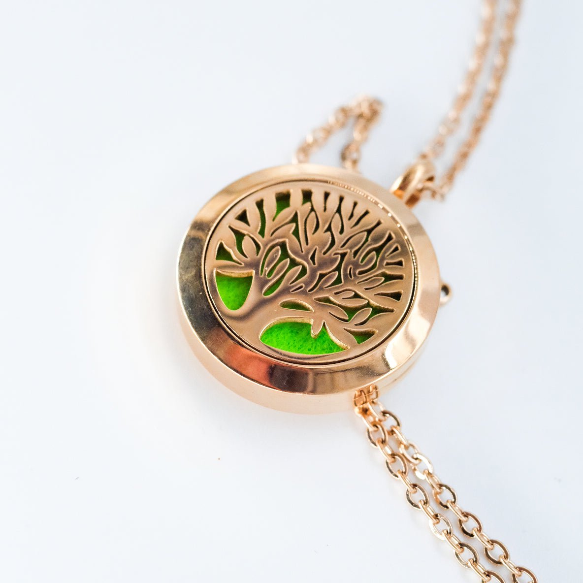 Collier d'aromathérapie rond en acier inoxydable