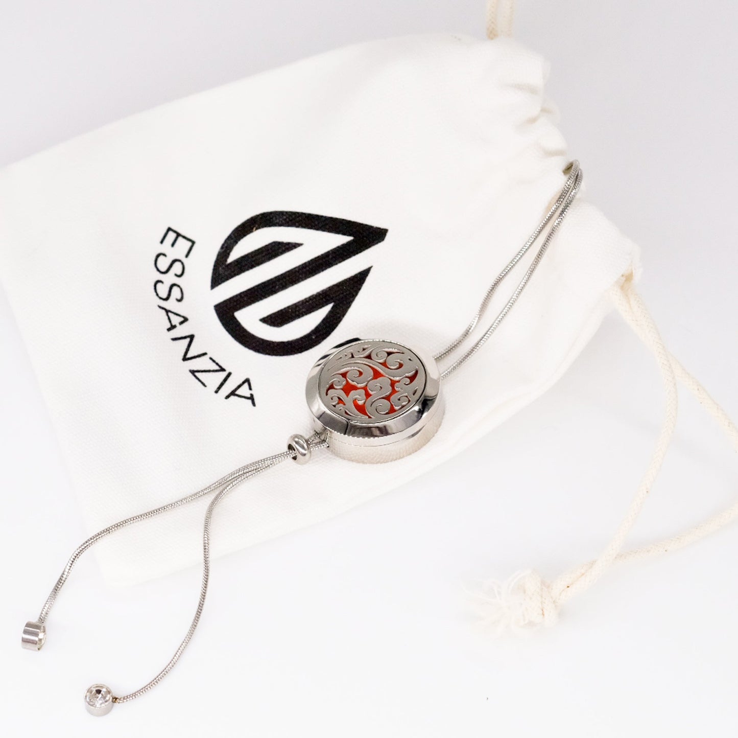 Collier d'aromathérapie rond en acier inoxydable avec une chaîne longue