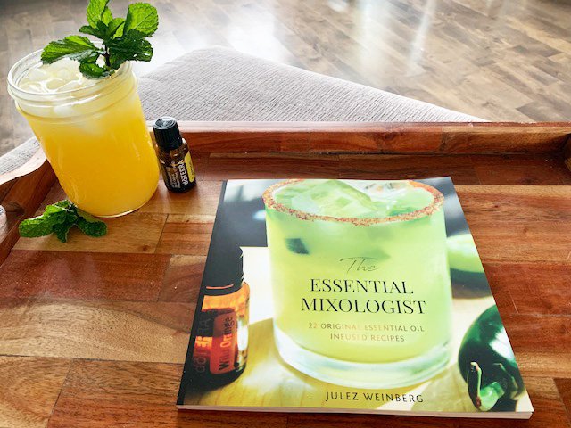 ''The Essential Mixologist'' book - ENGLISH 3